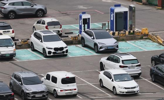 '기름값 치솟자' 전기차 관심 급증…광주·전남 지자체 보조금 벌써 '소진'