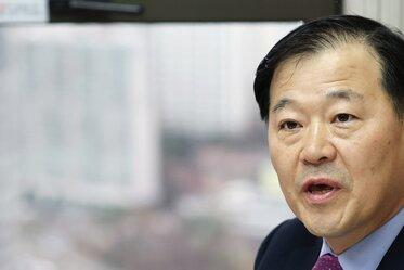 [인터뷰]이형훈 차관 "약가개편, '복제약' 중심 구조 깨는 신약개발 기폭제"