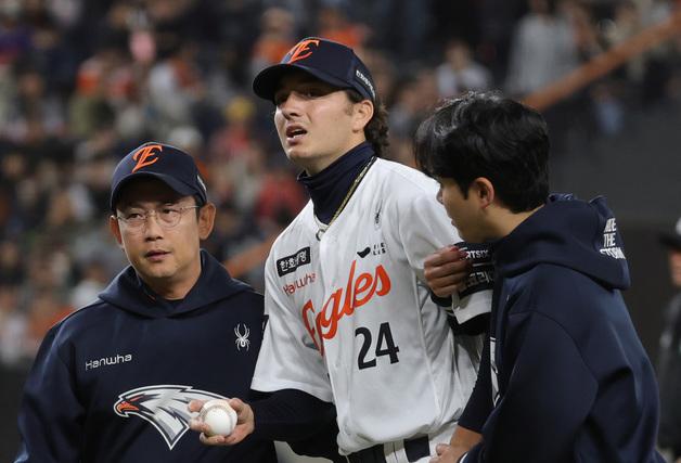 부상자 속출·불펜은 흔들…'이중고' 겪는 한화 마운드