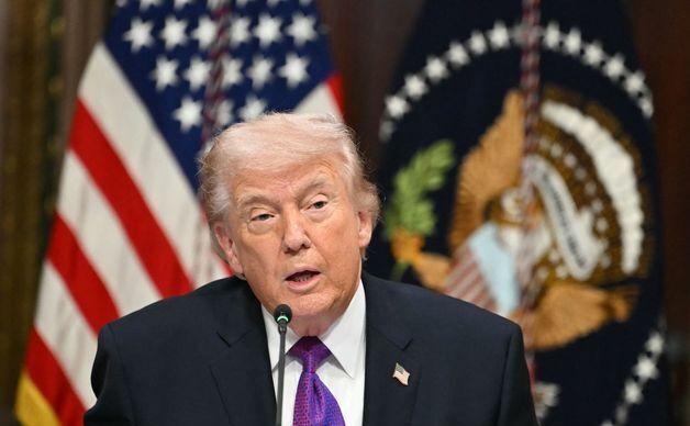 트럼프 "하메네이 차남 불가…쿠르드 이란공격 찬성"