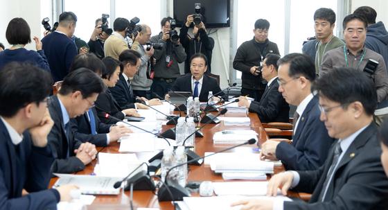 12일 본회의서 대미투자법…與 '조작기소' 국조 요구서 보고