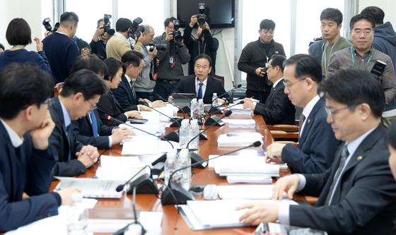 12일 본회의서 대미투자법…與 '조작기소' 국조 요구서 보고