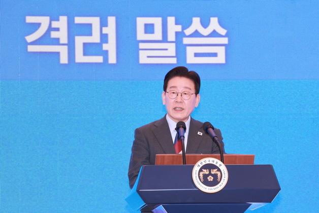 李, 13일 충북서 11번째 타운홀미팅…"대한민국 중심축"