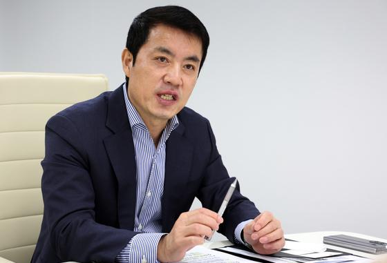 "北 '중장기 전략·제도 정비 병행'…'두 국가' 노선 당 대회서 재확인"