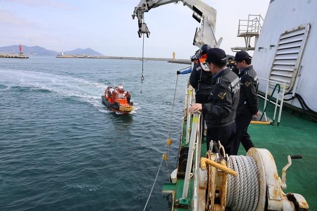 여수해경, 신북항 전용부두 현장점검…"해양사고 대응 총력"