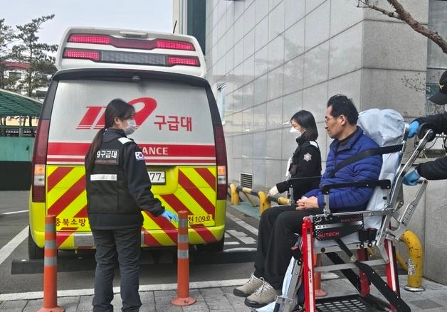 '후보자 적격심사 반발' 유행열 청주시장 출마예정자 단식 중단