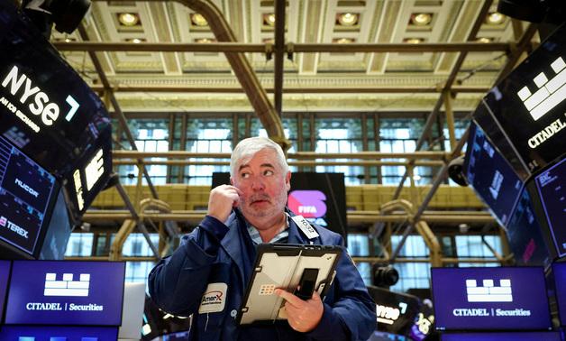 WTI 9% 폭등, 미증시 일제 하락…다우 1.61%↓(상보)