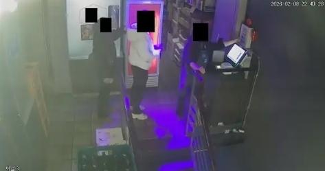 "모텔 살인범, 범행 뒤 20가지 음식 주문…피해자 카드 결제"