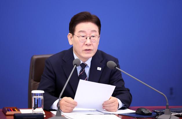 李 '담합과의 전쟁'…식료품 이어 기름값 '대책' 나올까