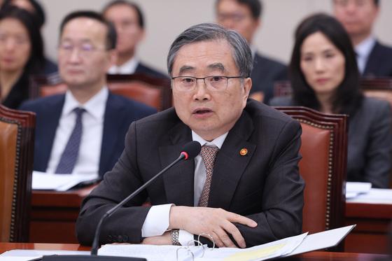 조현, 카타르·튀르키예 연쇄 통화…국민 안전 귀국 총력전(종합)