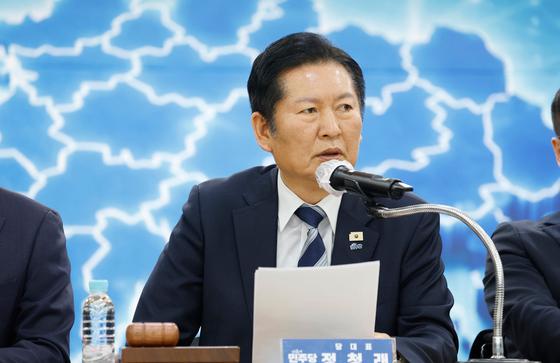 정청래, 두 번째 회견…지선·檢-사법개혁 등 메시지 주목