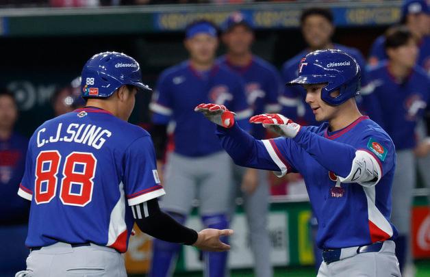 대만, 한국전 앞두고 타선 폭발…체코에 14-0 콜드게임 승리[WBC]
