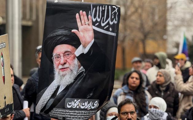 유가 100달러 돌파·환율 1500원 턱밑…3高 덮친 韓경제, 'S공포' 확산