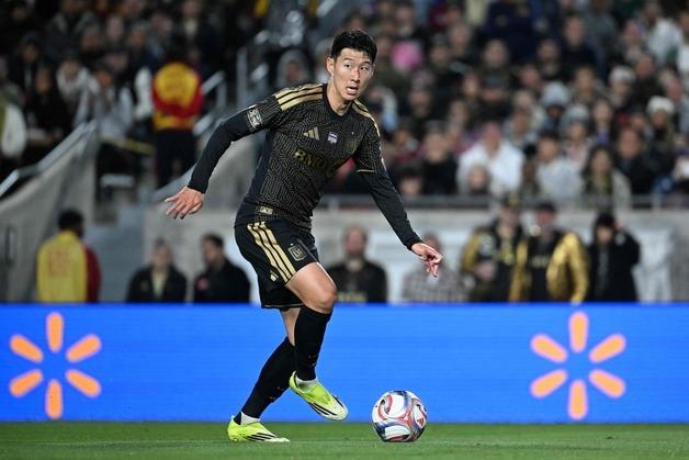 '손흥민 풀타임' LA FC, 댈러스 꺾고 개막 3연승 행진 