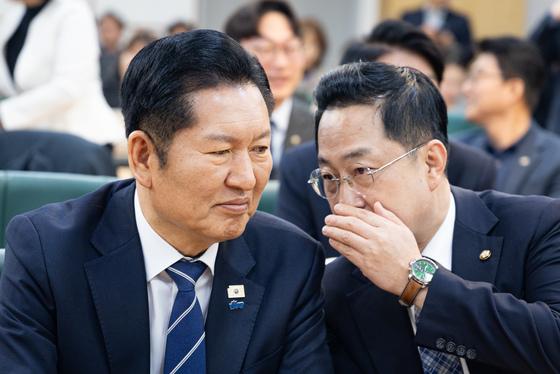 '공소취소 거래설' 공방 속 검찰개혁 논의 제자리…남은 입법 첩첩산중