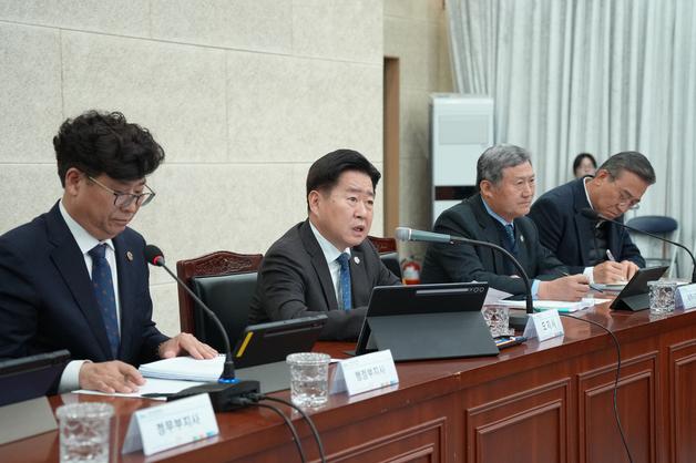 오영훈 "국제유가 급등…도민 가계·경영비 부담 최소화 총력"