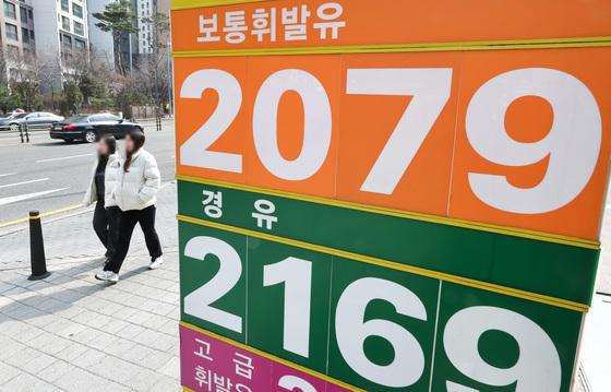 유가 100달러 돌파…건설업계 공사비·분양가·PF '삼중 압박' 우려