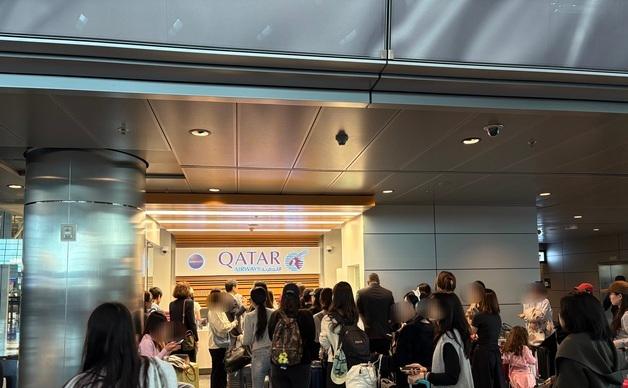 우리 국민 322명 태운 카타르발 직항편 인천 도착