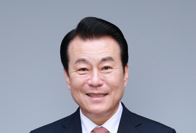 세계한인회장대회 첫 민간 운영위원장 선출…고상구 회장 당선