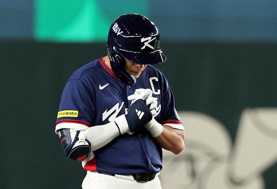 운명의 9회, 이정후 있었다…1점 만든 발판, 1점 막은 슈퍼캐치[WBC]