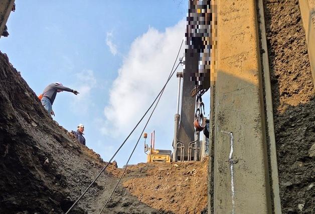 청양 도시가스 공사장서 60대 현장관리소장 추락사(종합)