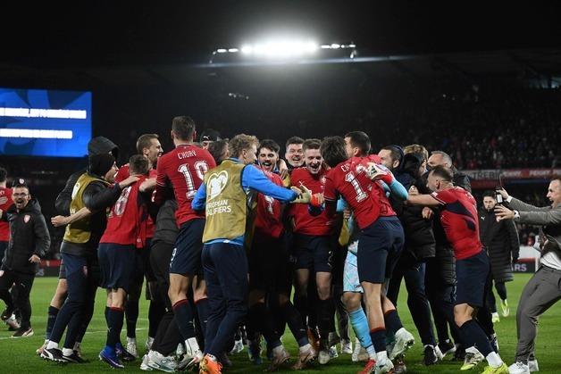 덴마크 피한 한국 축구팀, 체코도 만만치 않아 "세트피스 강점" 