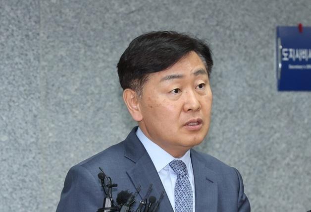 김관영 전북지사 "제명 결정에 큰 충격…흔들림 없이 도정 집중"