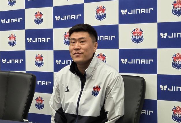 '챔프전 직전 감독 교체' 수척해진 김영래 대행 "6㎏ 빠졌다"