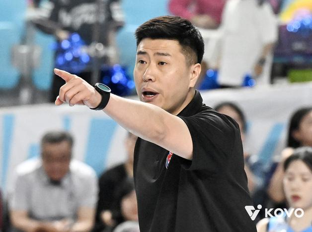 '갑자기 챔프전 지휘봉' 김영래 대행 "마음의 여유 없었다"