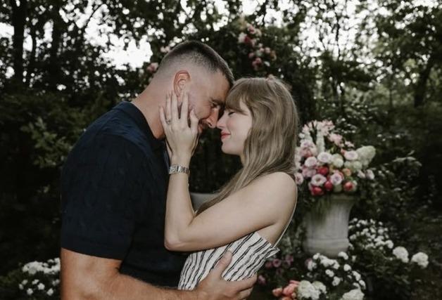 테일러 스위프트, 미식축구 스타 켈시와 드디어 부부 된다…7월 결혼