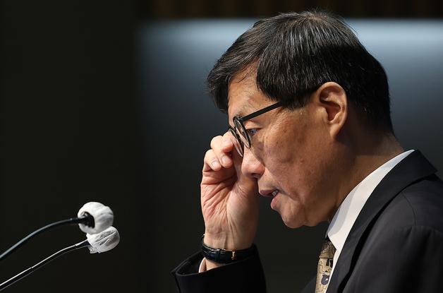 'K-점도표' 도입부터 '입시개혁'까지…이창용 4년, 한은의 틀을 깼다