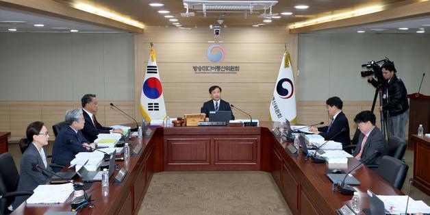 정치가 멈춰 세운 홈쇼핑…표류하는 SK스토아 매각