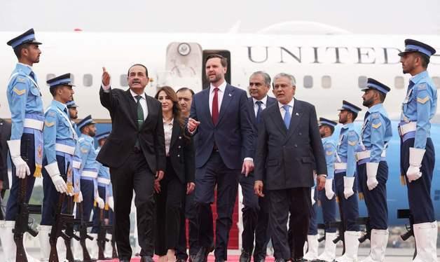 美 대표단, 파키스탄 도착…'이란 종전협상 초읽기'