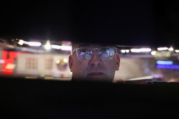 유가 100달러 돌파·달러 강세…美·이란 협상 결렬에 리스크 오프