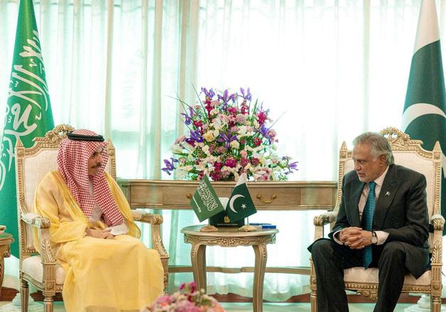 "협상 차질 생길라"…파키스탄, 선제적으로 사우디에 전투기 파견