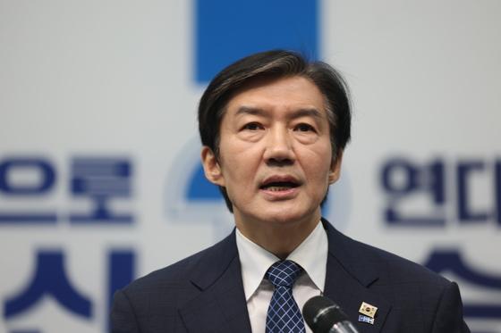 조국 "부산 사람들, 한동훈 스타일 안 좋아해…정치권의 진중권"