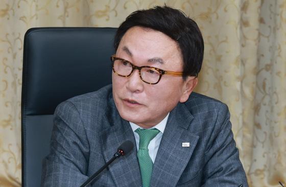 "알트코인은 사기" 박현주가 품은 코빗…상장 코인 30% '거래대금 제로'