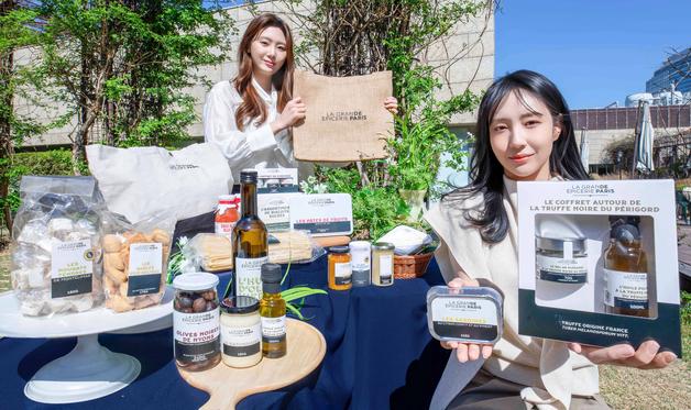 "삼전닉스 돈이 명품관으로?"…현대白 6%대 강세 [핫종목]