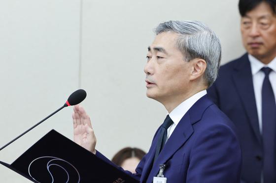 신현송 "신상 문제 송구…이익 추구 위한 고의 없었다"