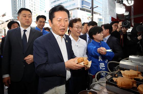 정청래, 하정우 영입설에 "밥 지을 때 자꾸 솥 열면 안 돼"