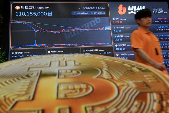 비트코인 뉴욕거래 8.2만달러 돌파…중동 완화 기대에 AI주 동반 강세