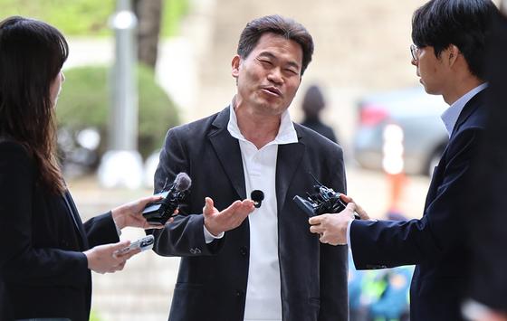 '李대통령·이준석 명예훼손' 전한길 "구속될 사유 없어"…영장심사