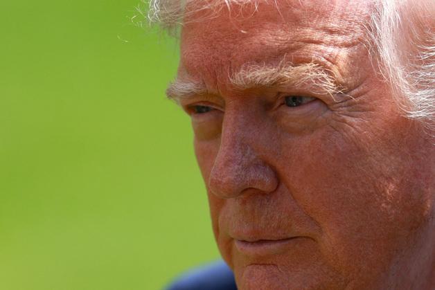 트럼프 "호르무즈 사태 종료…세계에 위대하고 눈부신 날"(종합)