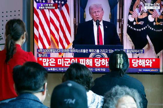 트럼프 '이란 타격' 발언 방산주 강세…빅텍 상한가 [핫종목] 