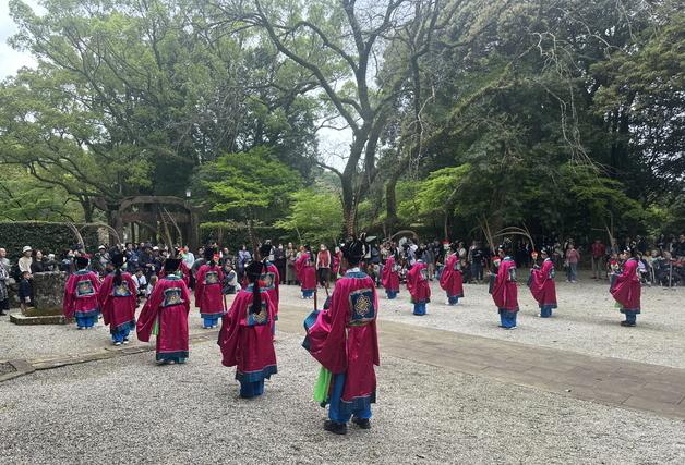 유교진흥원, 일본 타쿠성묘 석전제 공식 참례…공자 정신 재확인