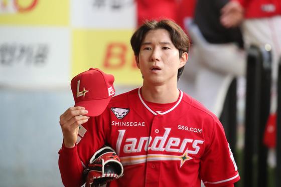 수비 준비하는 박성한