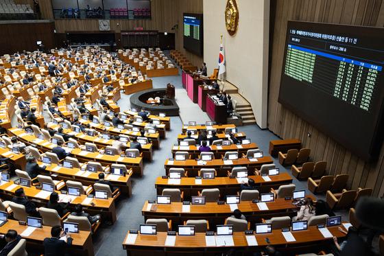 "스토킹 조사 방해 시 징역형"…성평등부, 법안 3건 국회 통과