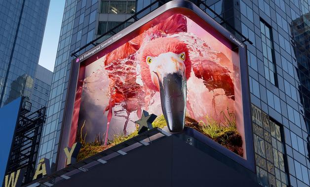 LG전자, 美 타임스스퀘어서 '플라밍고' 보호캠페인 전개