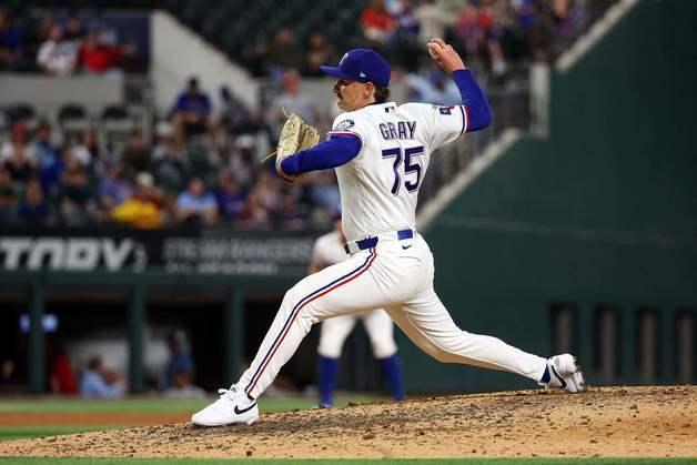 드래프트 지명도 못 받았던 '31세' 투수, 늦깎이 MLB 데뷔