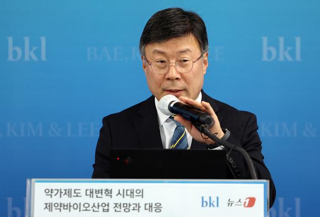 제약바이오협 "약가인하로 수익 줄면 경쟁력↓…실질방안 마련"